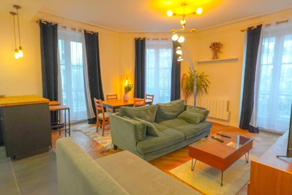 Cozy Spacious Flat@Pigalle Paris Exterior photo